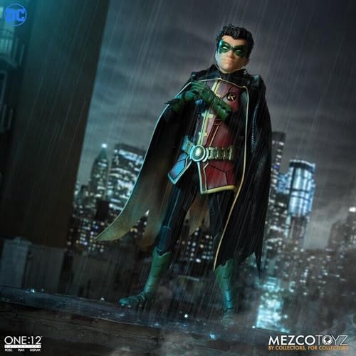 Mezco One:12 Collective Robin Action Figure DC Comics