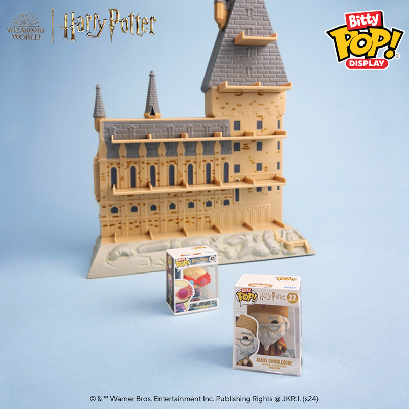 Funko Bitty POP! Display Hogwarts Castle with Luna Lovegood and Albus Dumbledore Figures